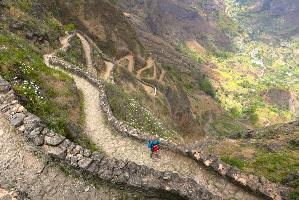 Descending into the Paul Valley on Santo Antão