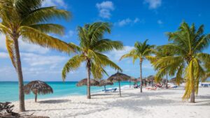 Cuba’s Best Beaches and Highlights Tour  